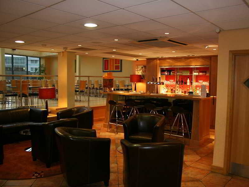 Days Hotel Nottingham Exteriör bild